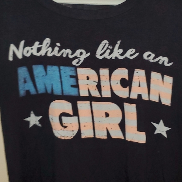 American Girl Women's Relaxed fit Graphic T-shirt - Picture 2 of 4